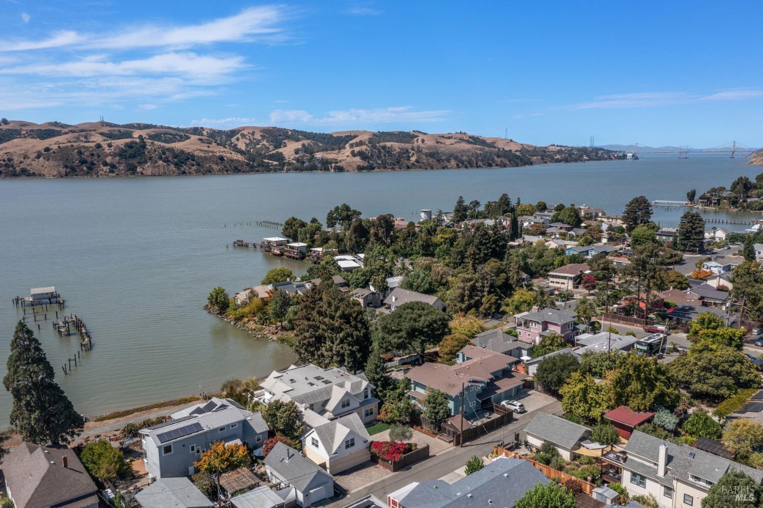 455 W I Street Benicia CA 94510