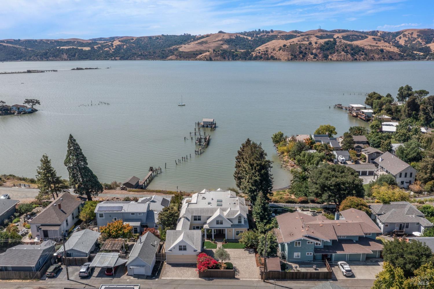455 W I Street Benicia CA 94510