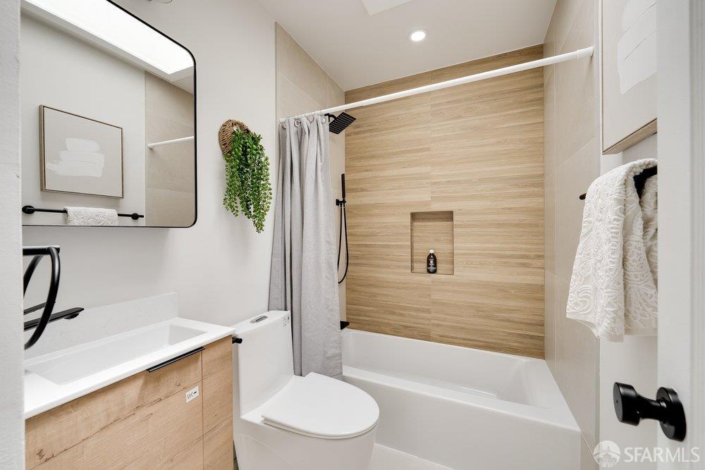 738 Plymouth Avenue San Francisco CA 94112