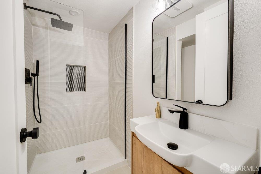 738 Plymouth Avenue San Francisco CA 94112