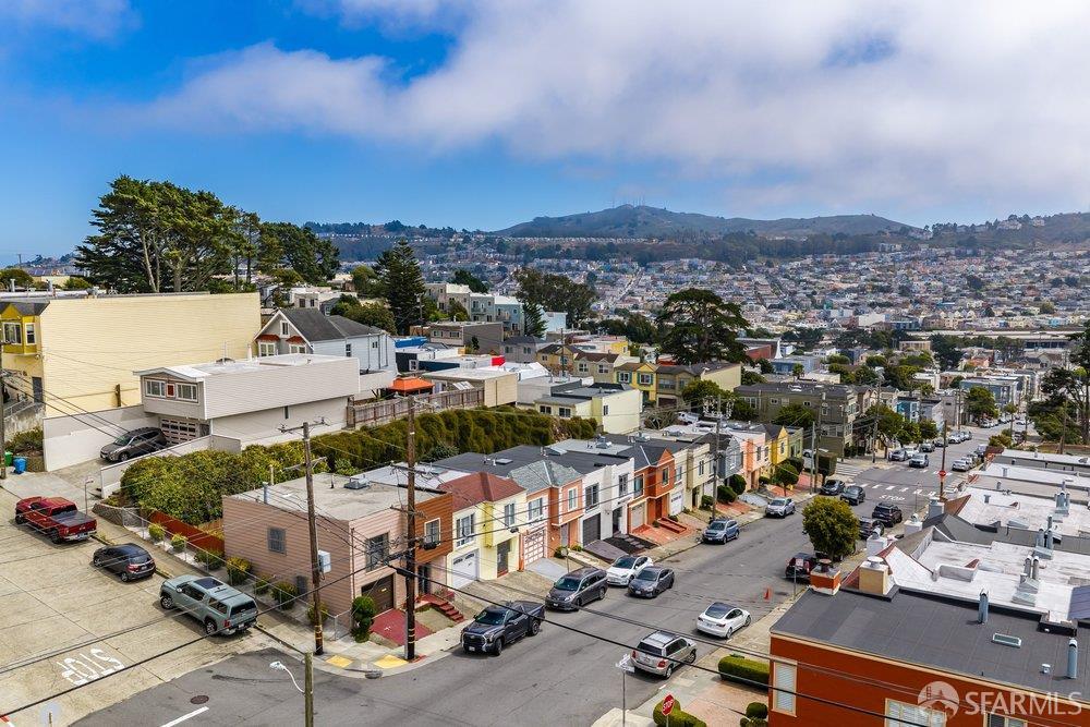 738 Plymouth Avenue San Francisco CA 94112