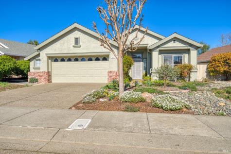 150 Clover Springs Drive Cloverdale CA 95425