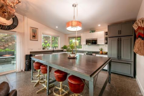22855 Chianti Road Geyserville CA 95441