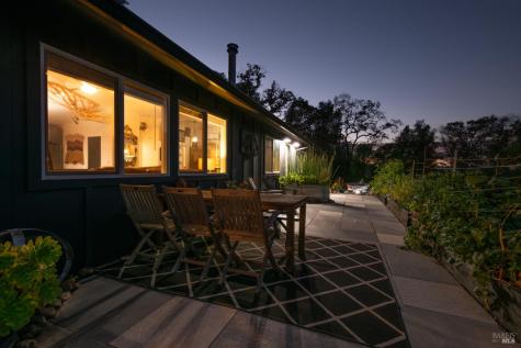 22855 Chianti Road Geyserville CA 95441