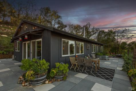 22855 Chianti Road Geyserville CA 95441