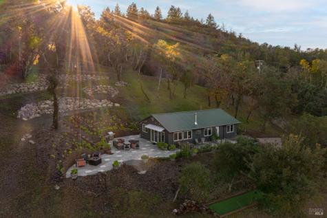 22855 Chianti Road Geyserville CA 95441