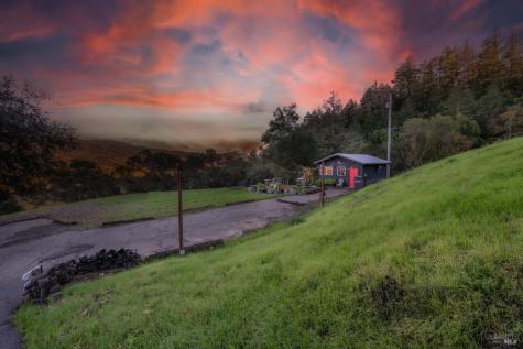 22855 Chianti Road Geyserville CA 95441