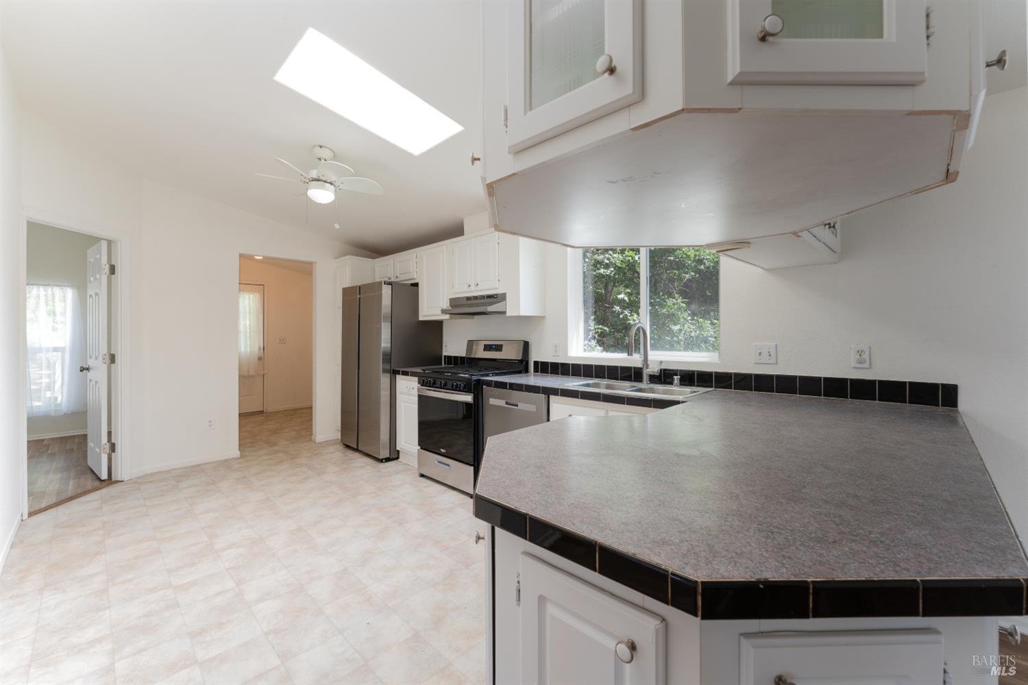 1221 Magnolia Street Willits CA 95490