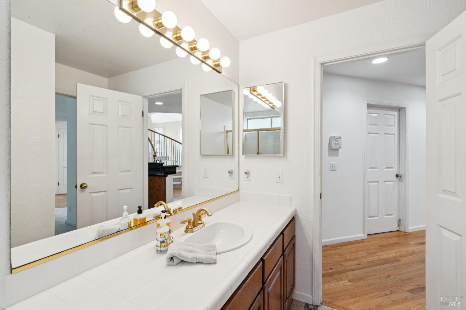 1804 Adobe Creek Drive Petaluma CA 94954
