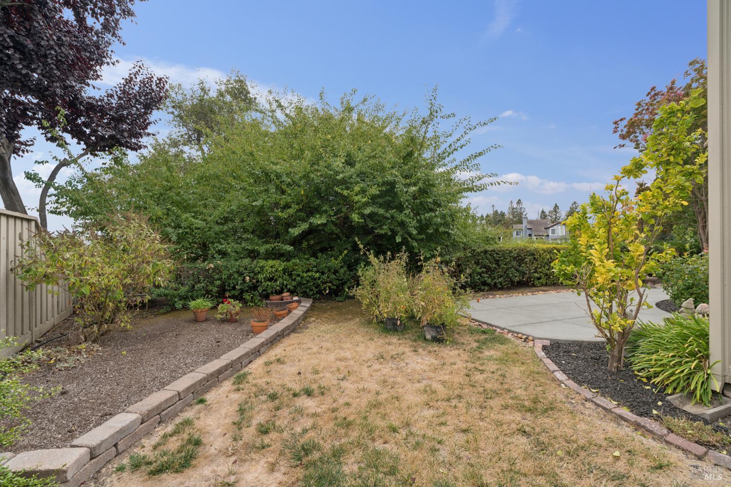 1804 Adobe Creek Drive Petaluma CA 94954