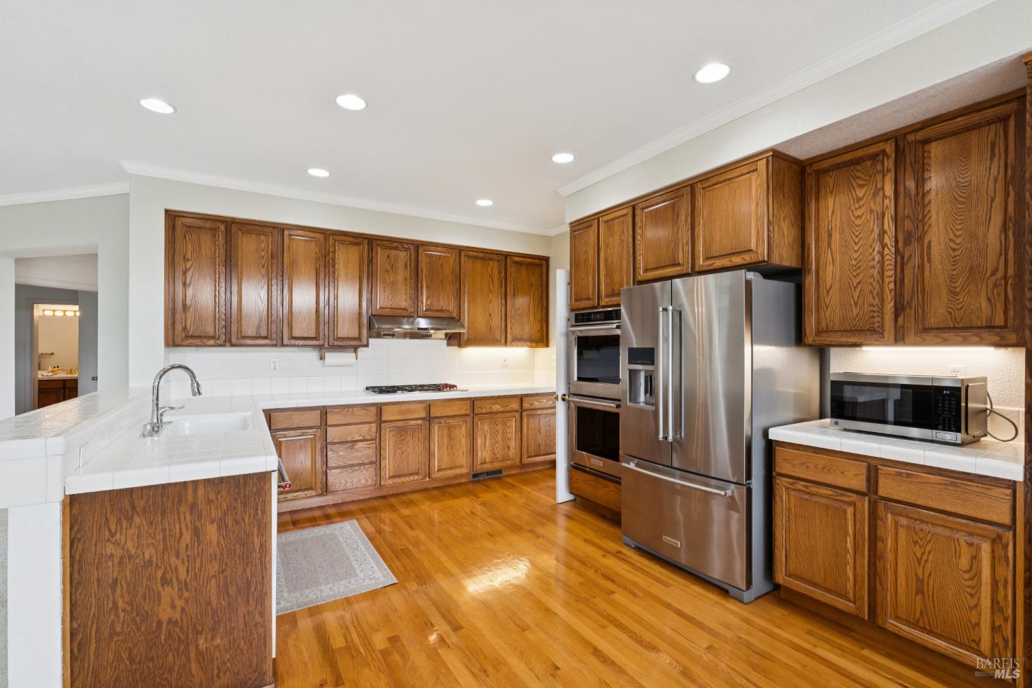 1804 Adobe Creek Drive Petaluma CA 94954