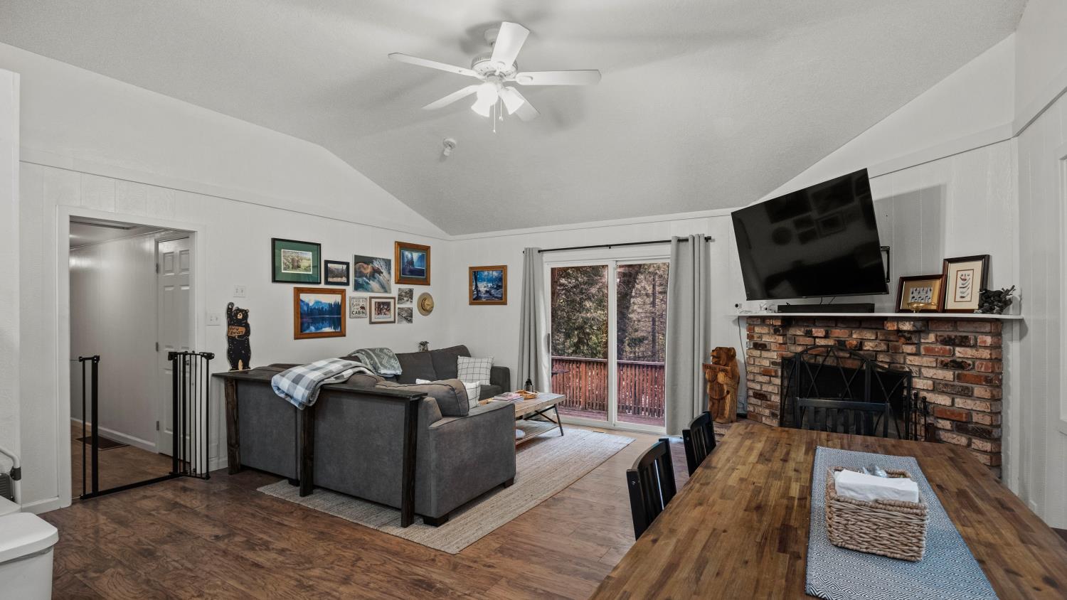 11528 Pine Cone Drive Kyburz CA 95720