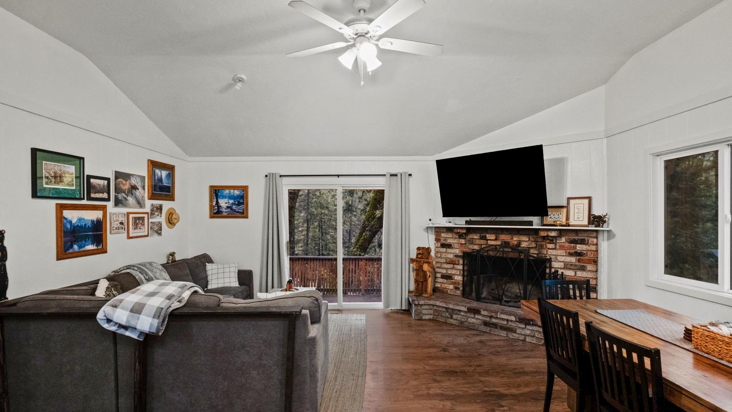 11528 Pine Cone Drive Kyburz CA 95720