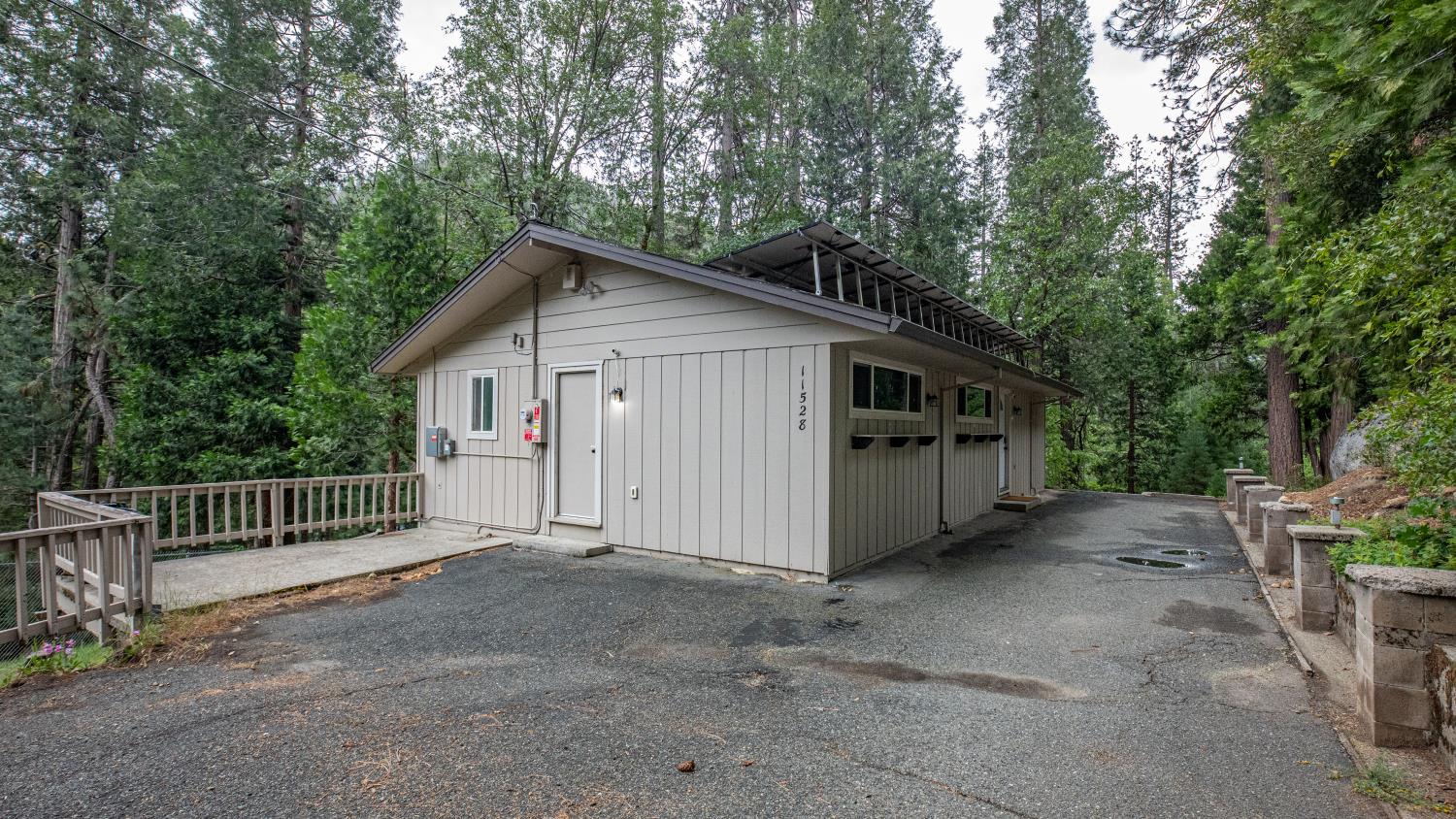 11528 Pine Cone Drive Kyburz CA 95720
