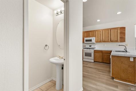934 Billie Jean Street Santa Rosa CA 95407