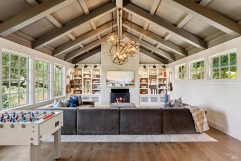 126 Winding Way Ross CA 94957