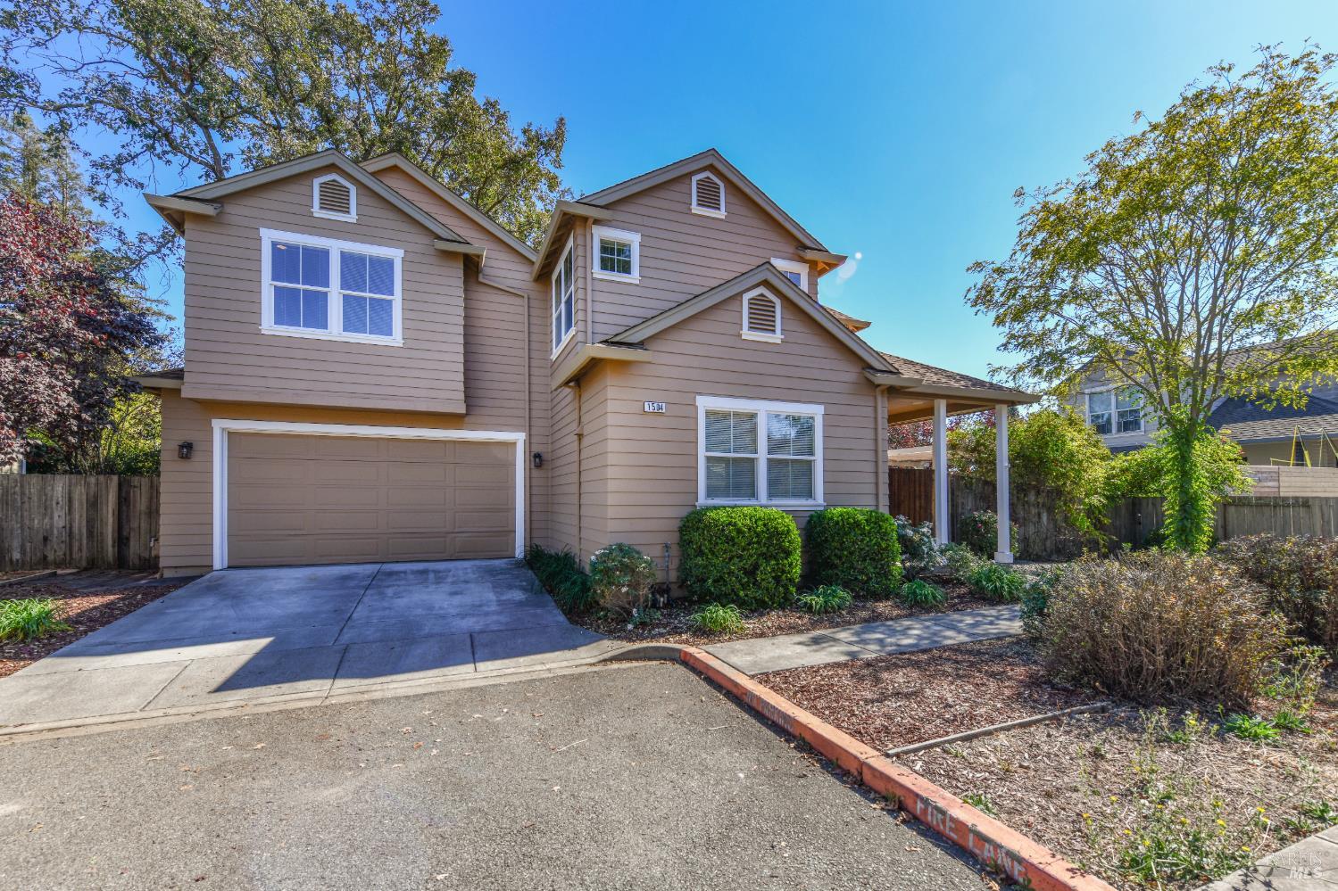 1504 Pembleton Place Santa Rosa CA 95403
