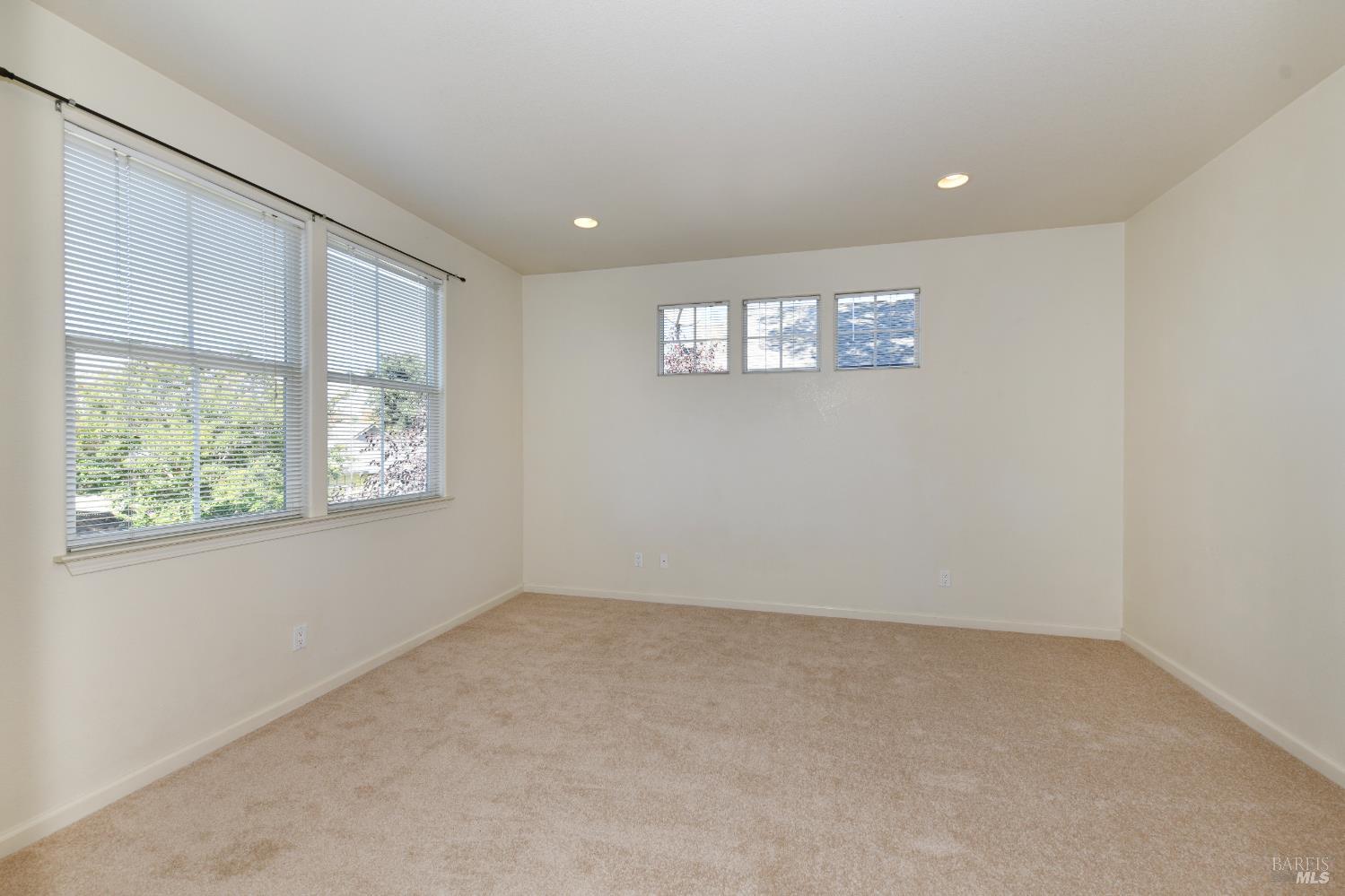 1504 Pembleton Place Santa Rosa CA 95403