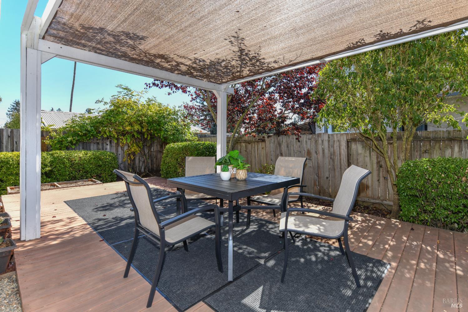 1504 Pembleton Place Santa Rosa CA 95403
