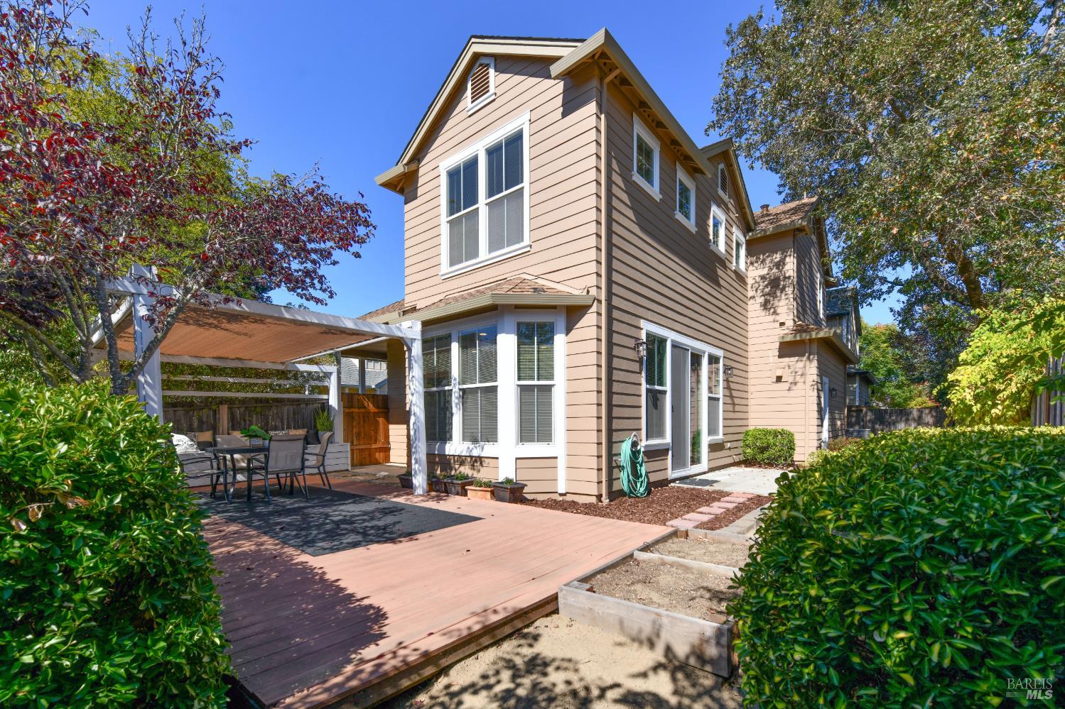 1504 Pembleton Place Santa Rosa CA 95403