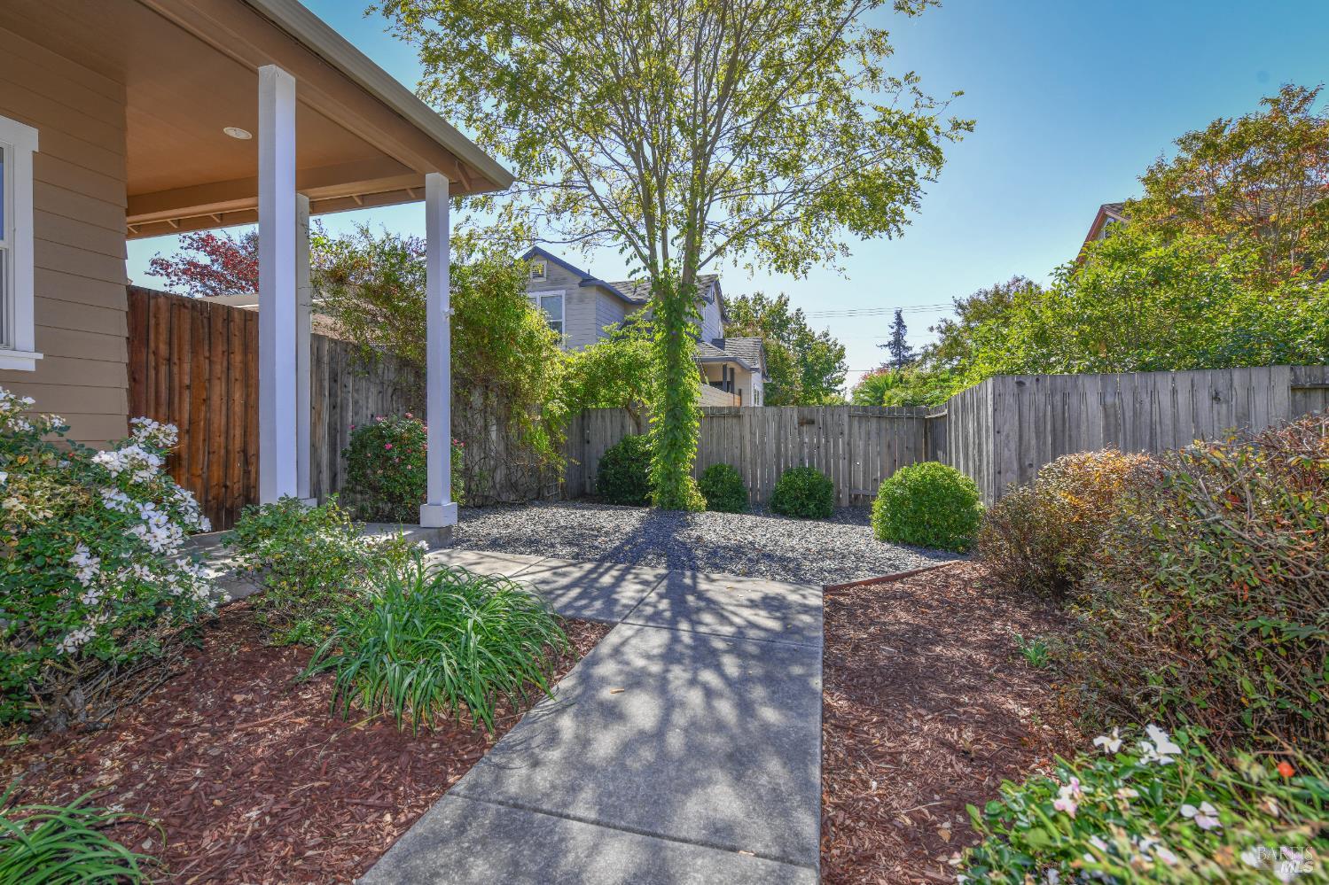1504 Pembleton Place Santa Rosa CA 95403