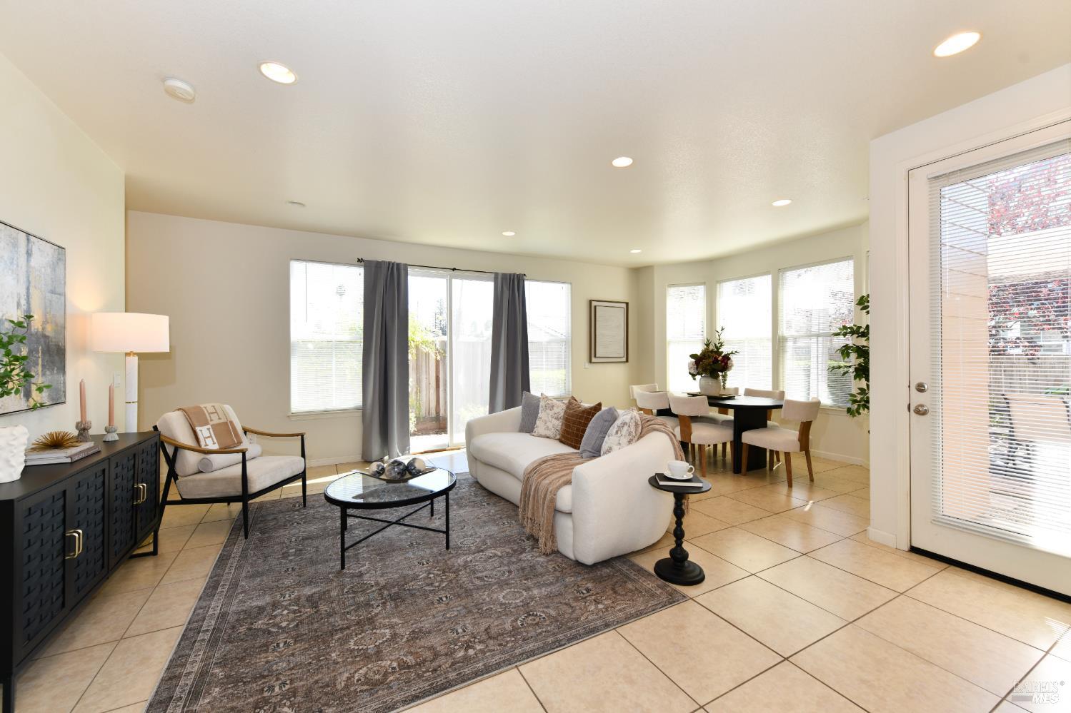 1504 Pembleton Place Santa Rosa CA 95403
