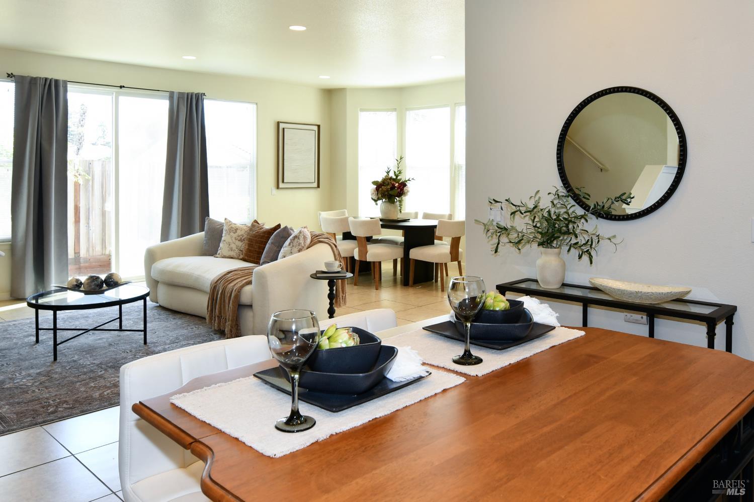 1504 Pembleton Place Santa Rosa CA 95403