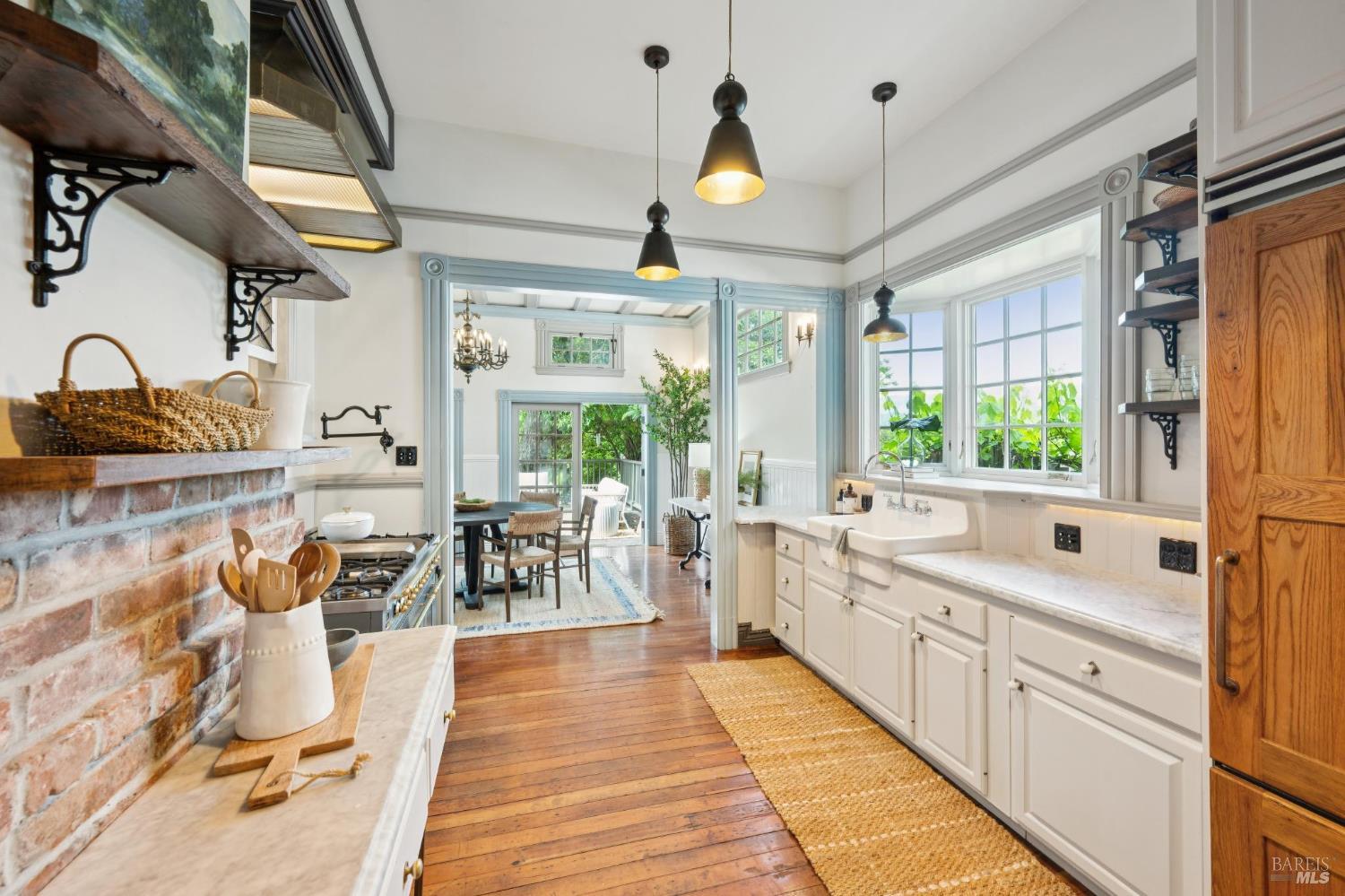 350 Linden Street Sonoma CA 95476