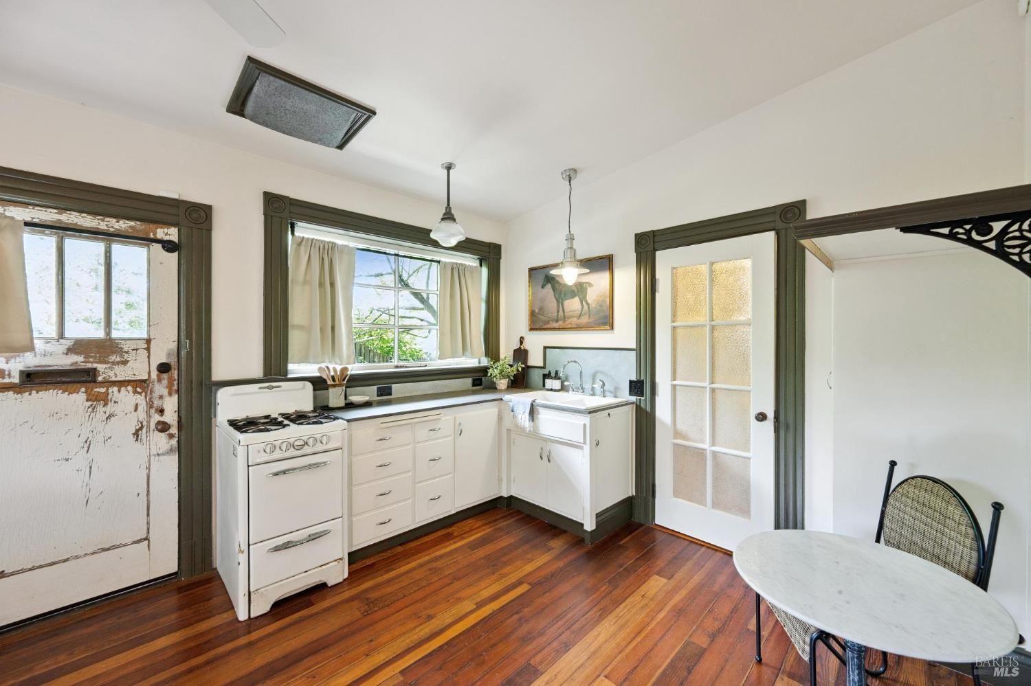 350 Linden Street Sonoma CA 95476