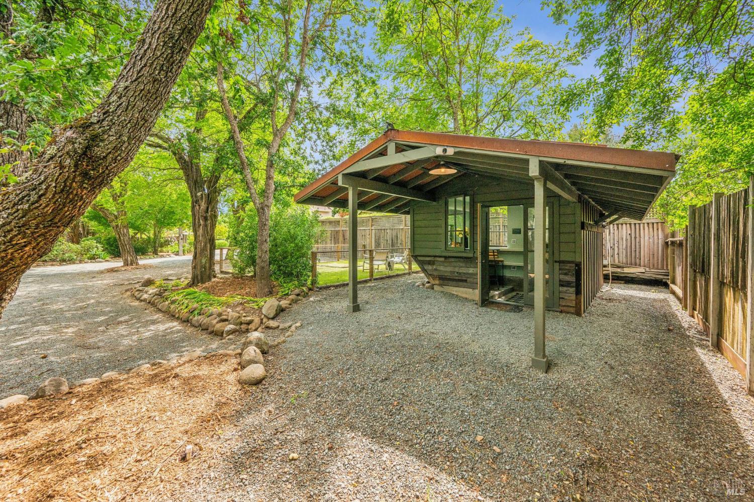 350 Linden Street Sonoma CA 95476