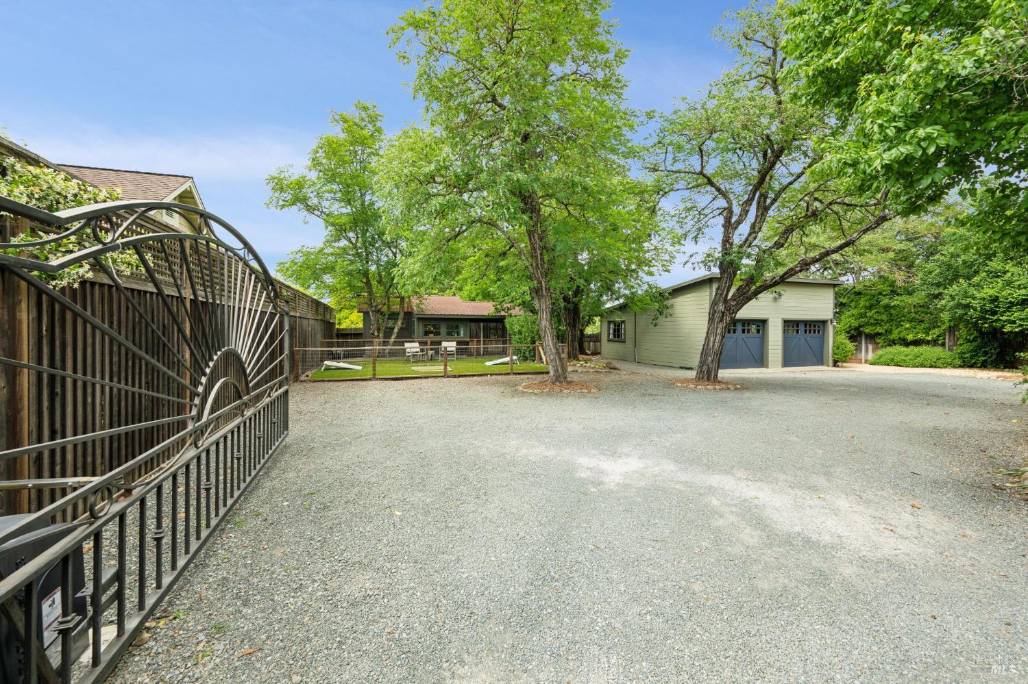 350 Linden Street Sonoma CA 95476