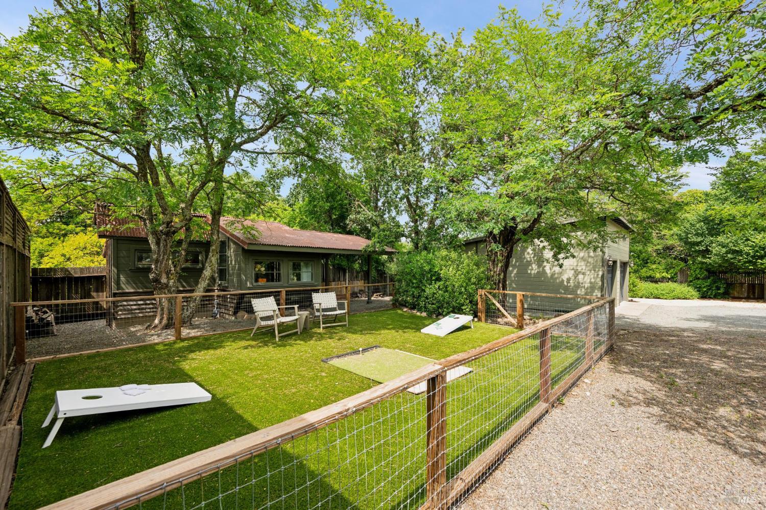350 Linden Street Sonoma CA 95476