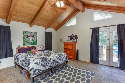 1648 Ronne Drive Santa Rosa CA 95404