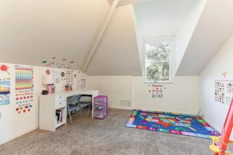 1648 Ronne Drive Santa Rosa CA 95404