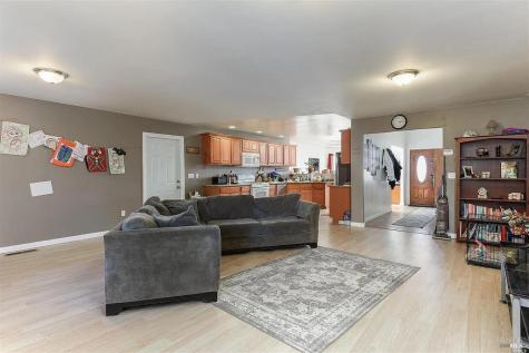 1648 Ronne Drive Santa Rosa CA 95404