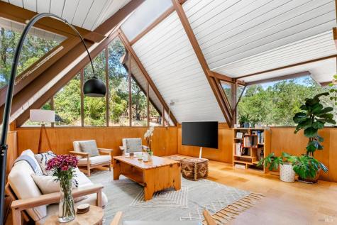 2140 Hyland Court Santa Rosa CA 95404