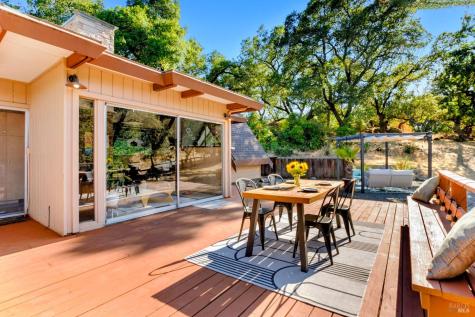 2140 Hyland Court Santa Rosa CA 95404