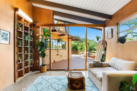 2140 Hyland Court Santa Rosa CA 95404