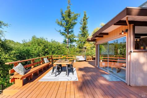 2140 Hyland Court Santa Rosa CA 95404