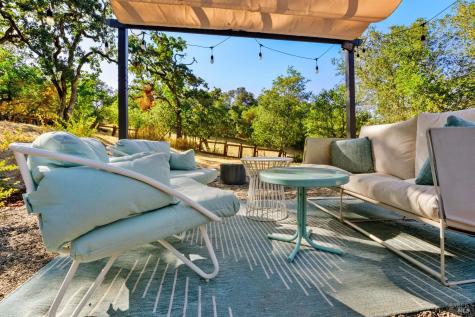 2140 Hyland Court Santa Rosa CA 95404