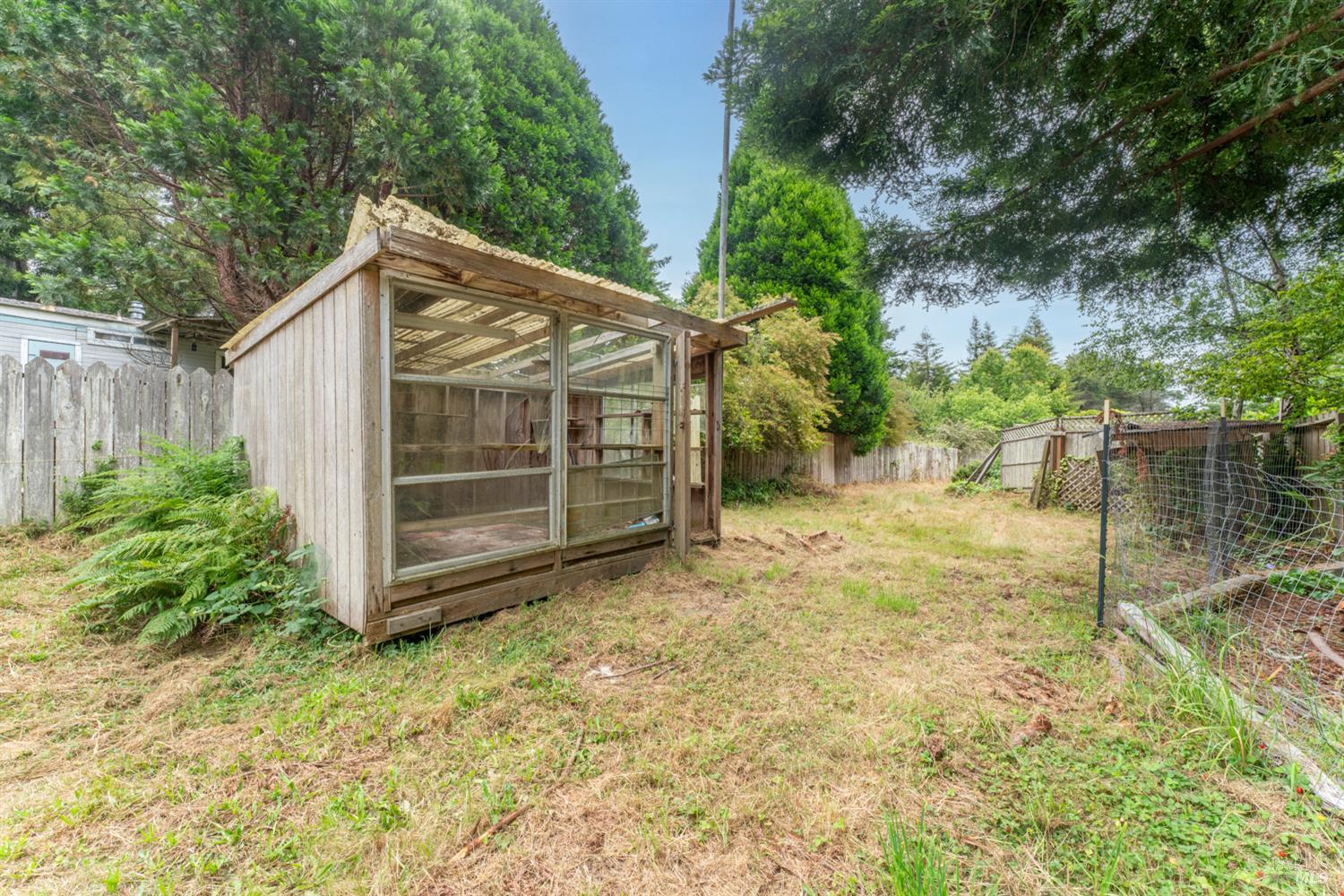 30550 Turner Road Fort Bragg CA 95437