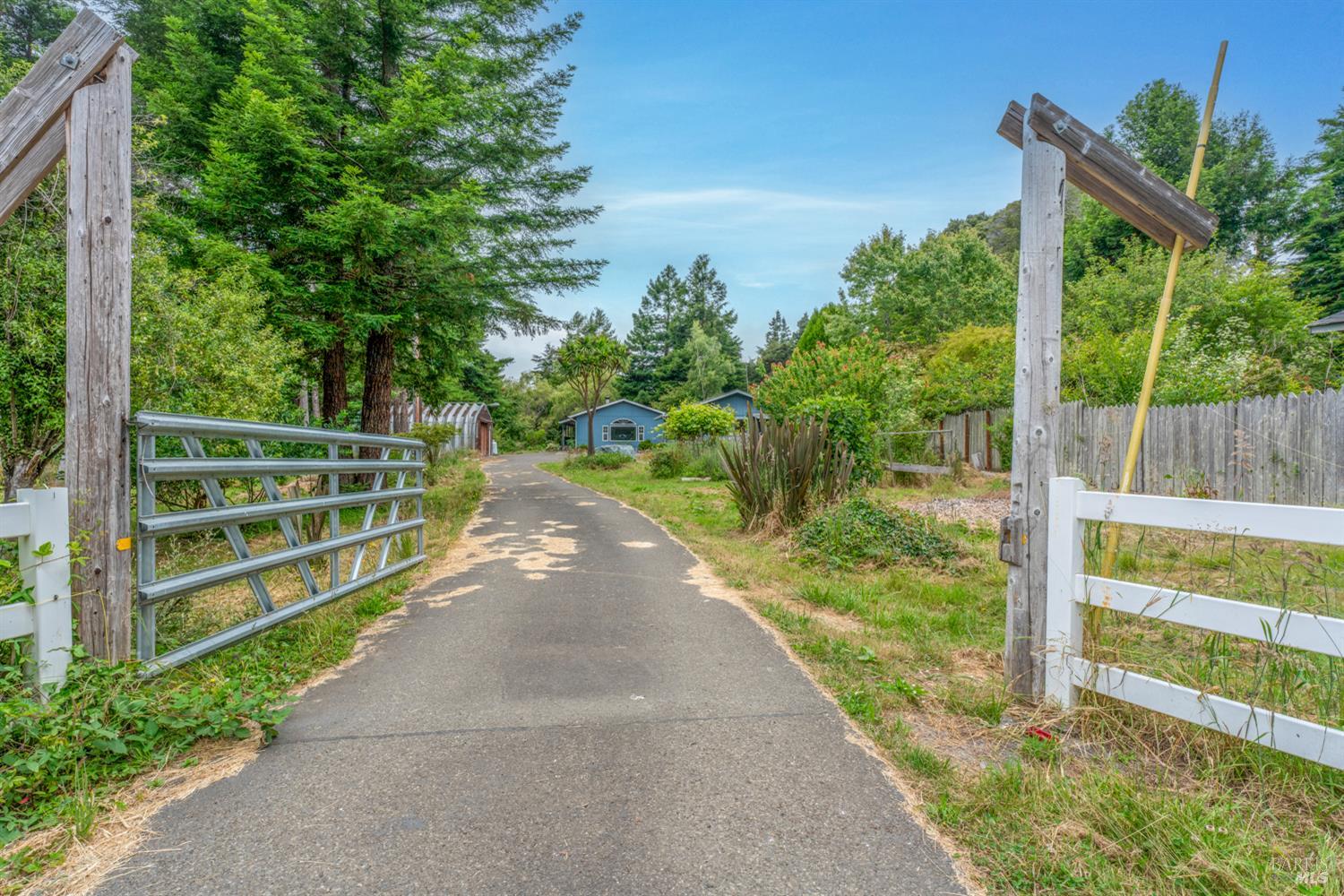 30550 Turner Road Fort Bragg CA 95437