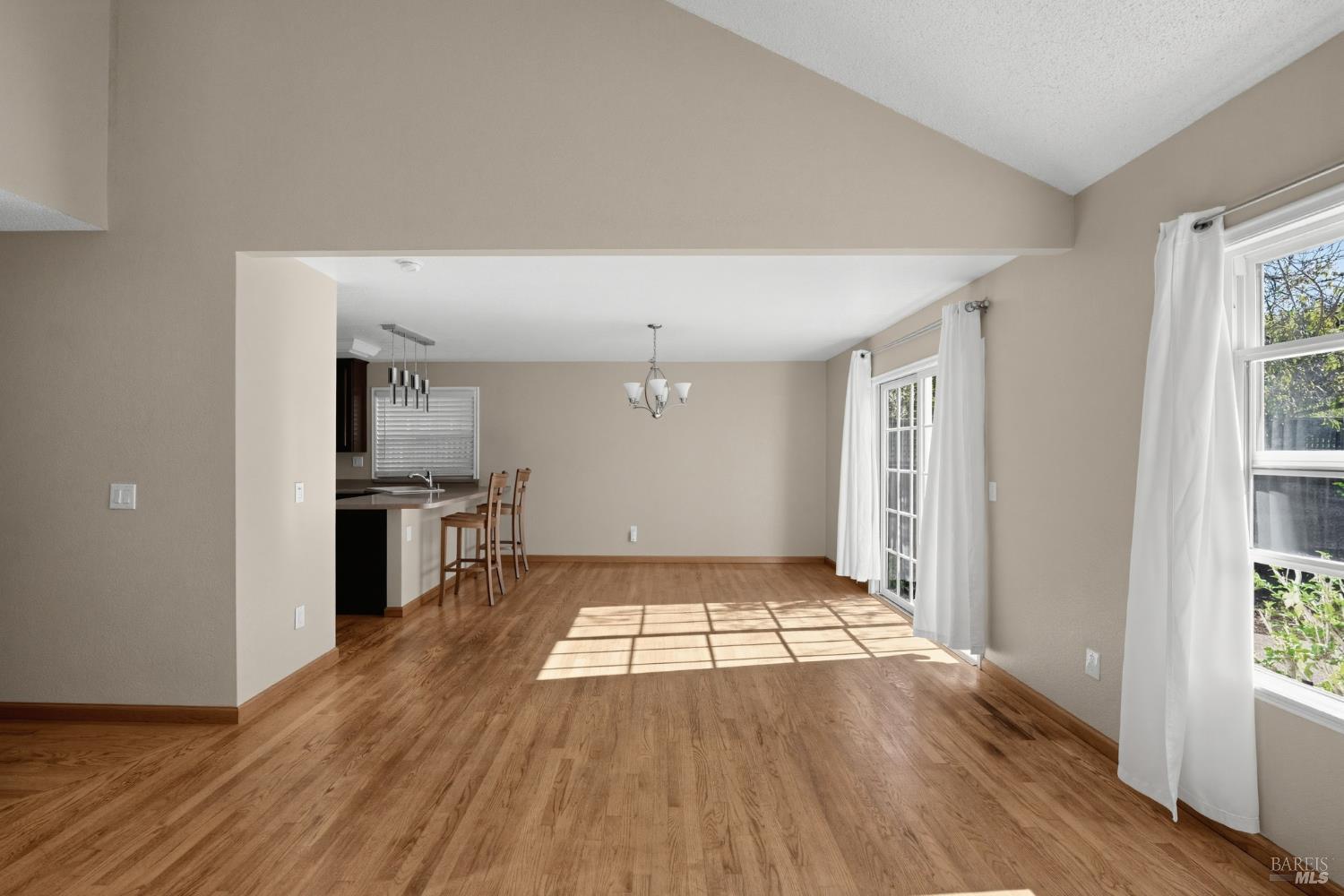 7612 Melody Drive Rohnert Park CA 94928