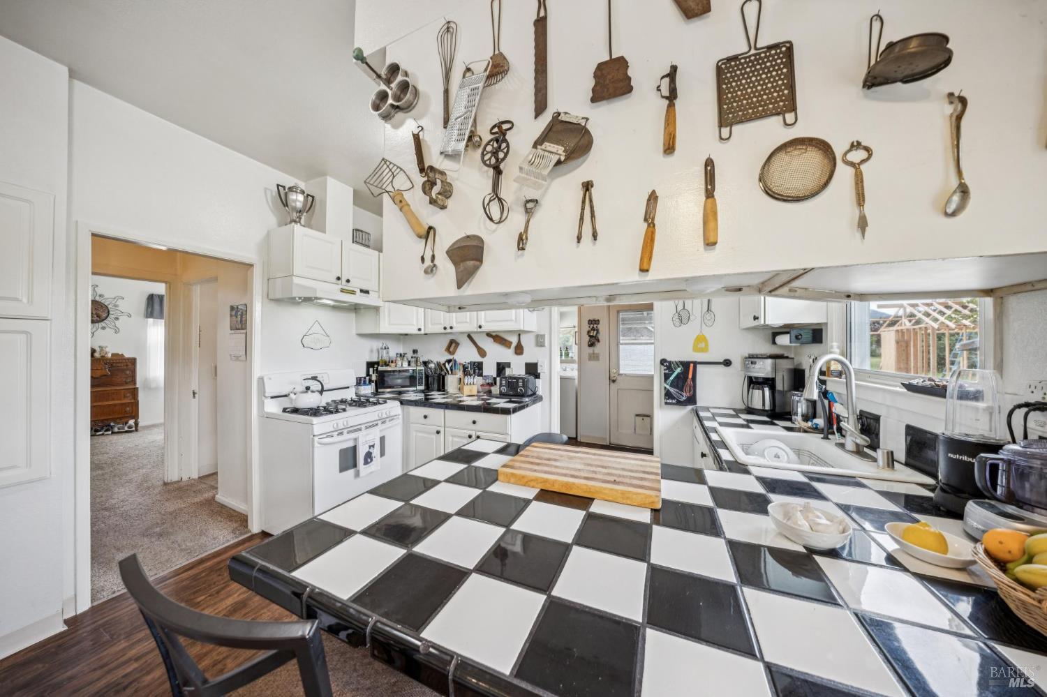 19390 Orange Avenue Sonoma CA 95476