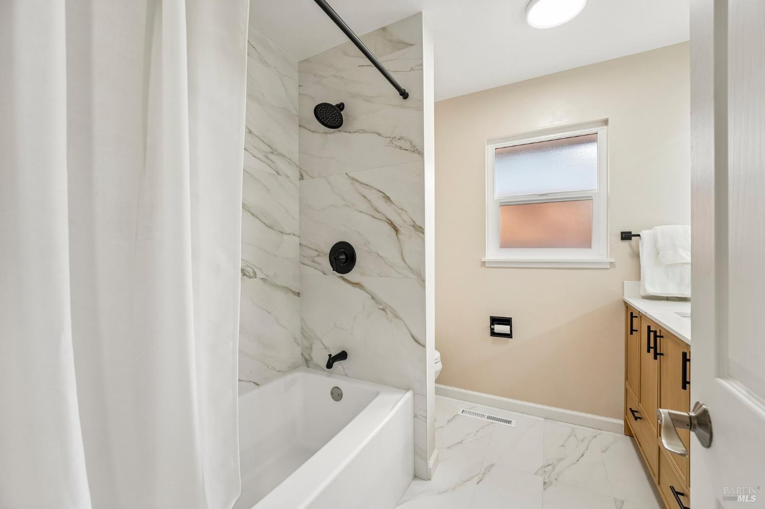 2314 Olympia Drive Santa Rosa CA 95405