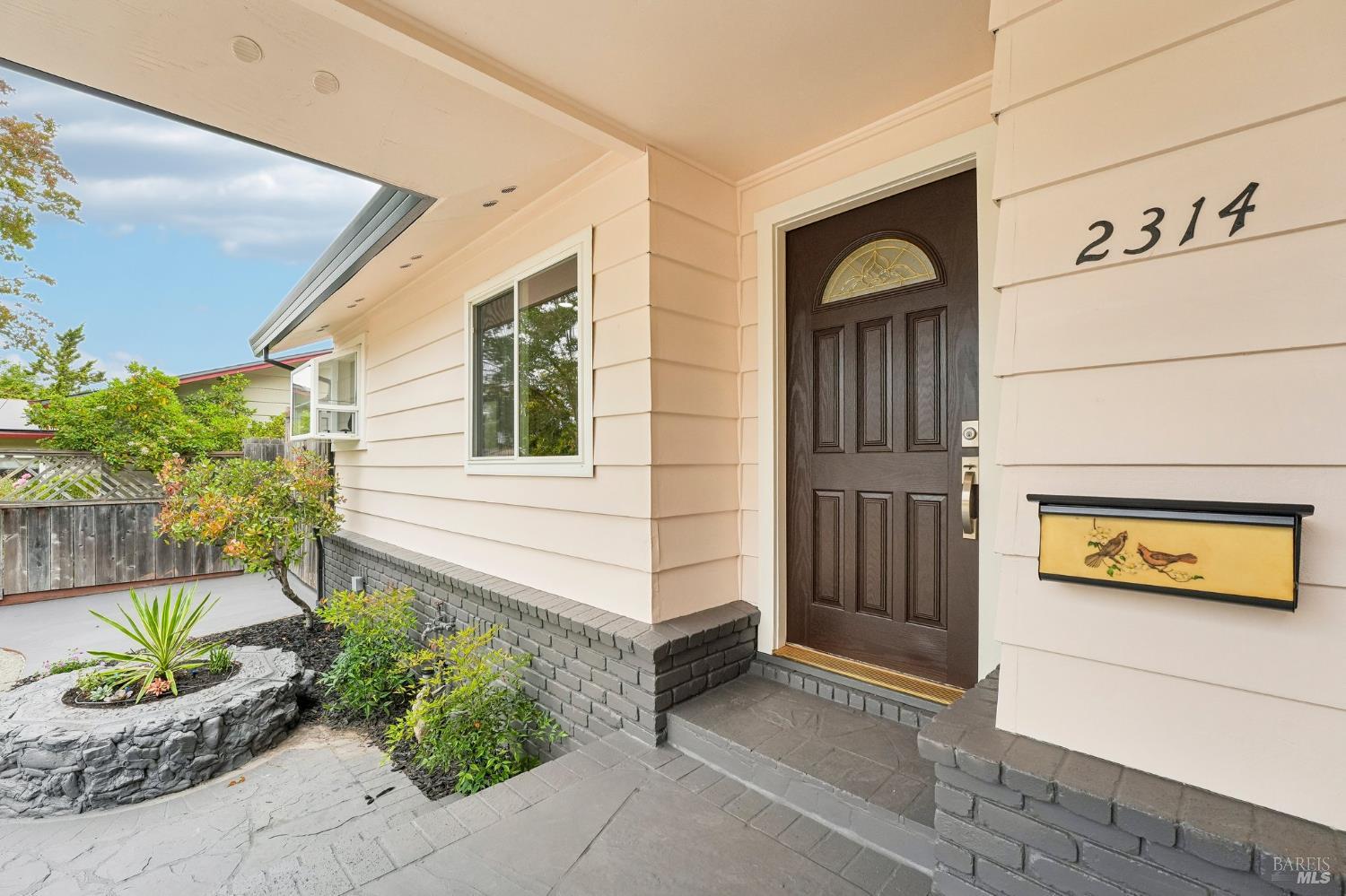 2314 Olympia Drive Santa Rosa CA 95405
