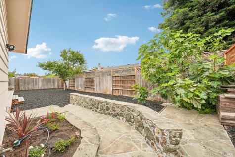 2314 Olympia Drive Santa Rosa CA 95405