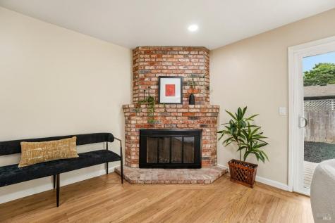 2314 Olympia Drive Santa Rosa CA 95405