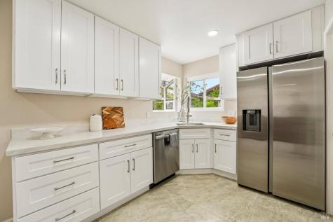 2314 Olympia Drive Santa Rosa CA 95405