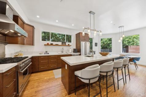 30 Oak Knoll Drive San Anselmo CA 94960